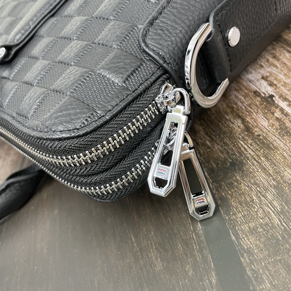 スーパーコピーブランドバッグ素材ディテール